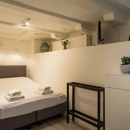 Luxury Flower Market Apartment Amsterdam