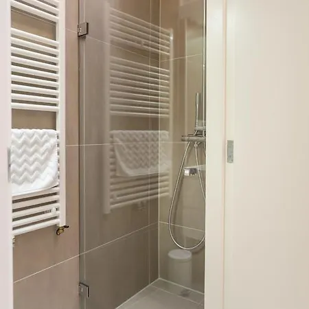 Apartman Luxury Flower Market *